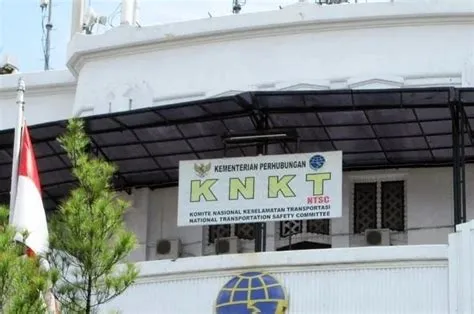 knkt: Mengungkap Peran Komite Nasional Keselamatan Transportasi di ...