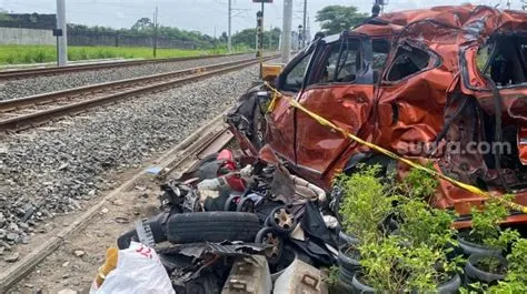 korban-meninggal-kecelakaan-kereta-Tren-Terbaru-1