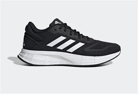 sepatu-tenis-adidas-harga-terjangkau-Sepatu-Tenis